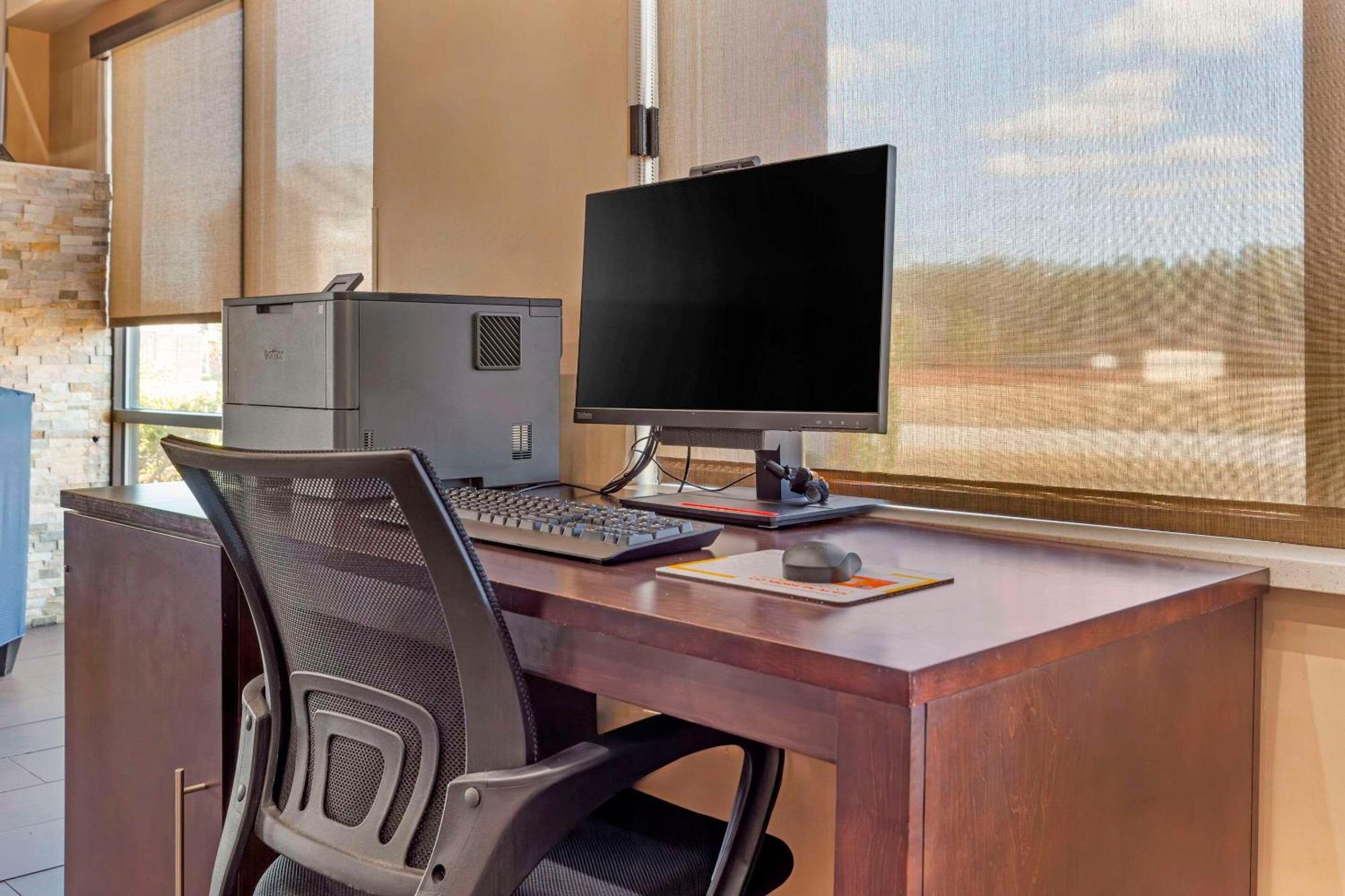 Comfort Suites Wilson - I - 95 Zewnętrze zdjęcie