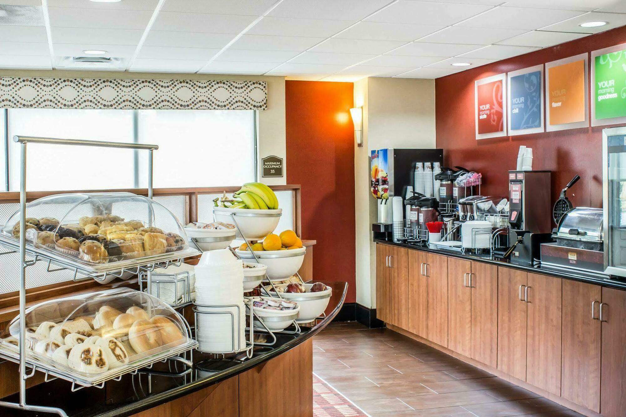 Comfort Suites Wilson - I - 95 Zewnętrze zdjęcie